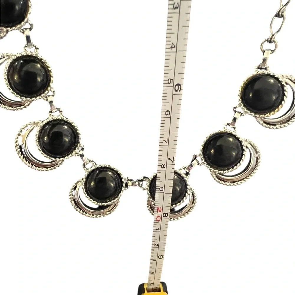 Vintage Sarah Coventry Black & Silver Tone Necklace Signed - EUC